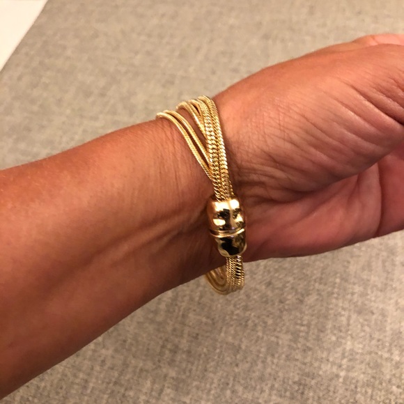 Five chain bracelet with strong magnetic closure - Picture 3 of 3